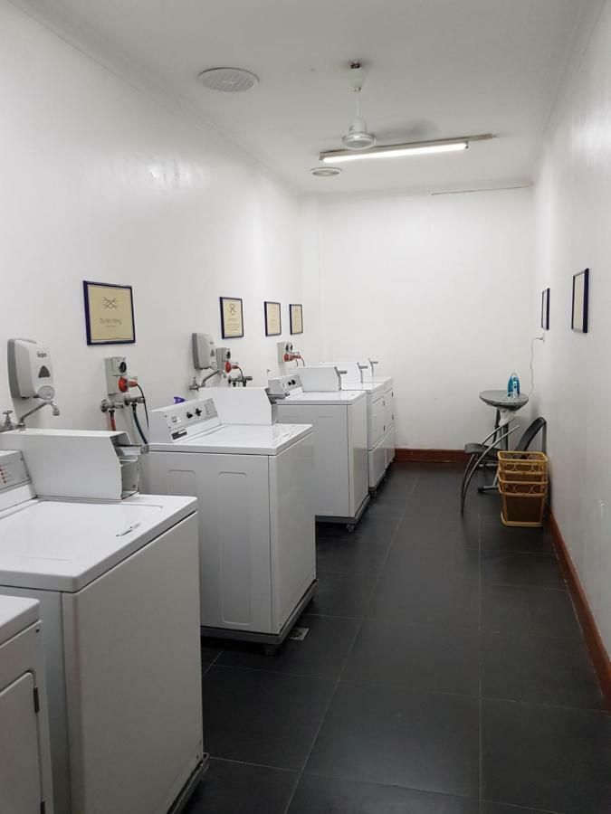 Lae City Hotel Extérieur photo